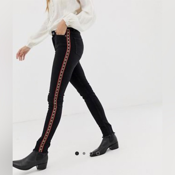 Superdry Sophia High Waist Skinny Jeans with Star Panel 26x32 - Picture 8 of 12